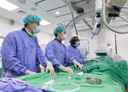 全國首例兒童「經導管三尖瓣膜置換術」成功 中醫大兒童醫院再創心導管介入新突破
